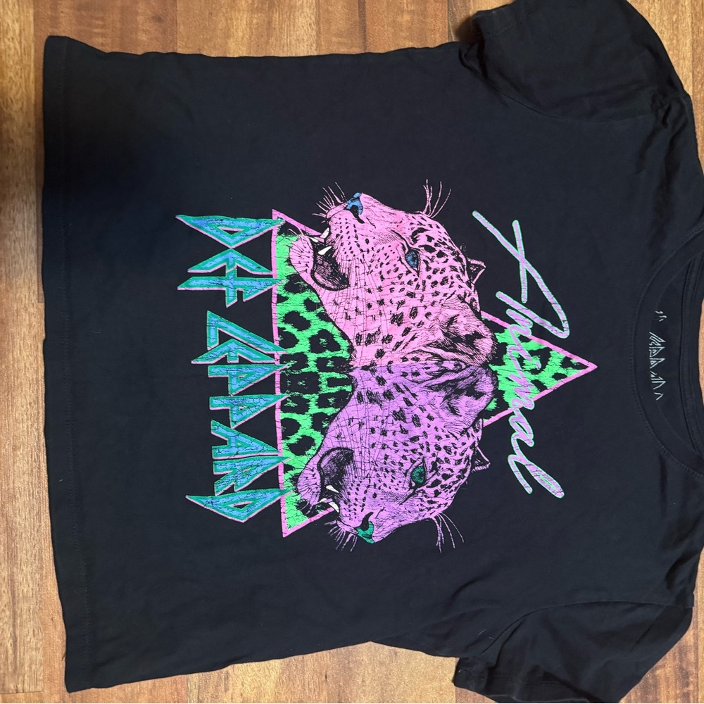 Def Leppard Black Graphic T-Shirt